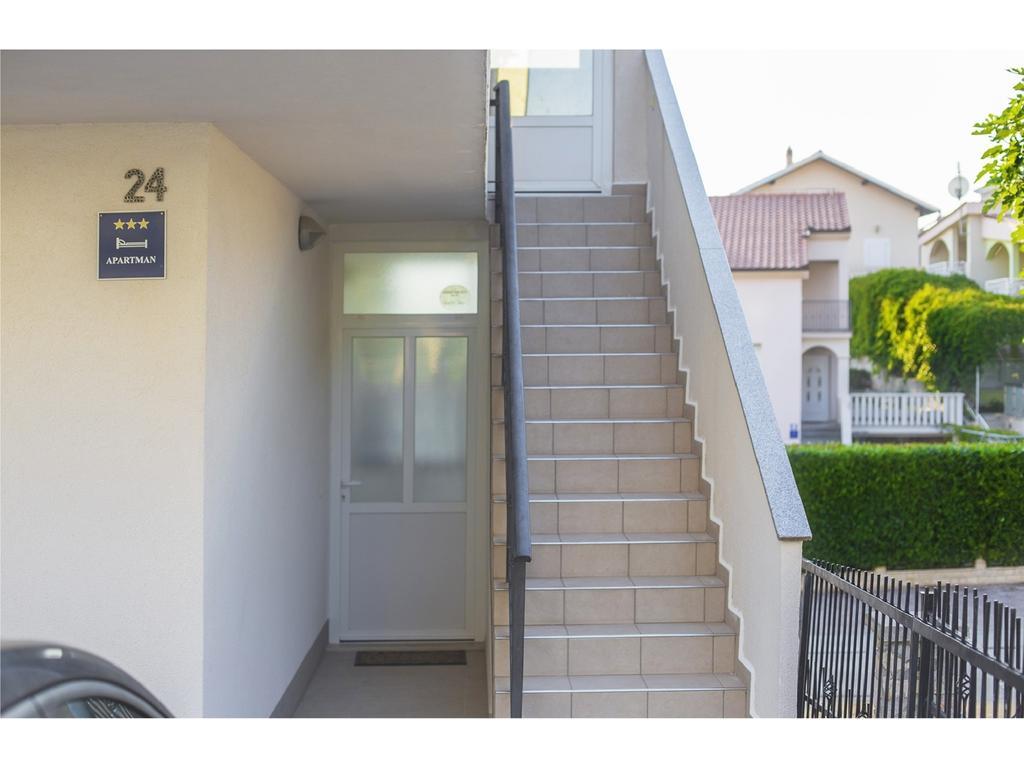 Charming Seaside Apartments Noa & Jakov, Zaboric Sibenik Quarto foto