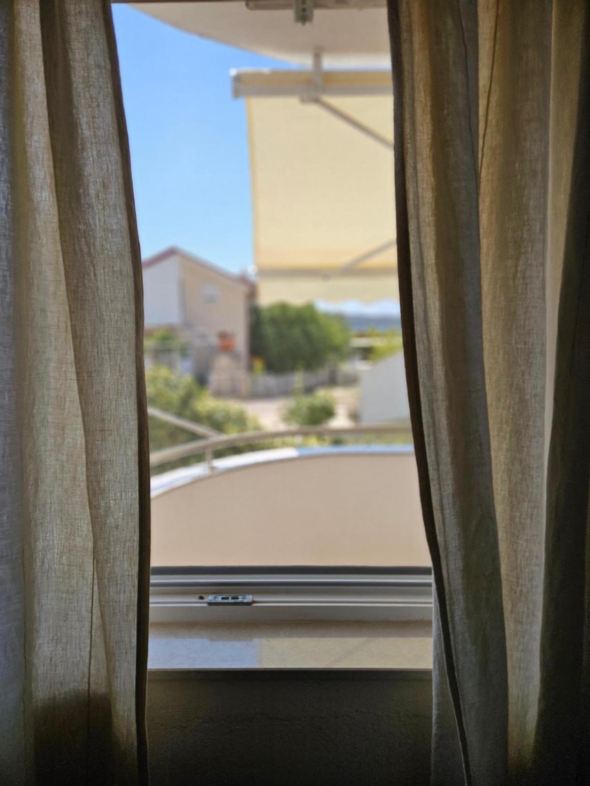Charming Seaside Apartments Noa & Jakov, Zaboric Sibenik Exterior foto